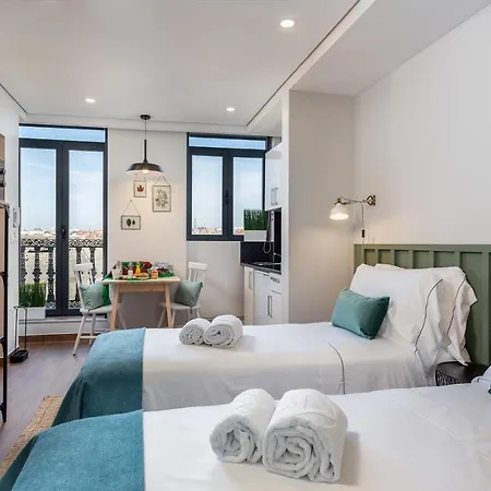 Feel Porto Wine Essence Апартаменты *