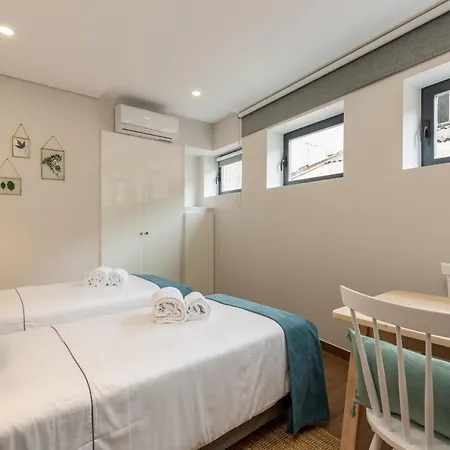 Feel Porto Wine Essence Апартаменты *